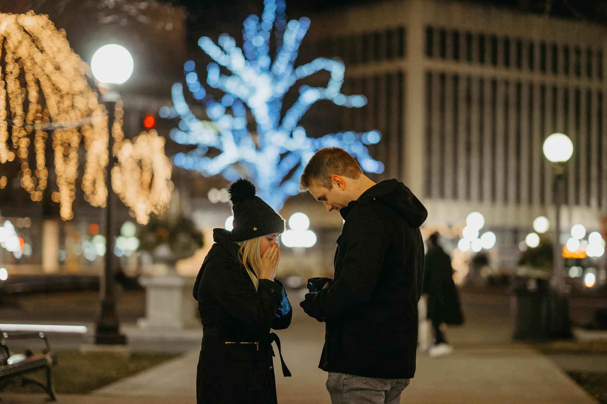 minnesota twin cities surprise proposal couple